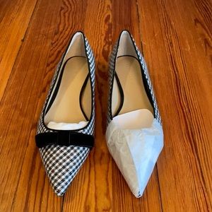 Ann Taylor brown & black tweed flats size 6.5